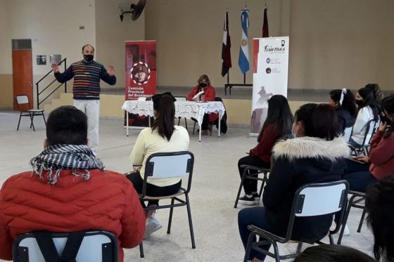 Estudiantes de Campo Santo se informaron sobre la vida de Güemes