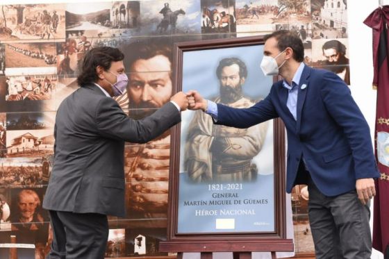 Sáenz recibió más de 1000 placas conmemorativas del Bicentenario del fallecimiento del General Güemes