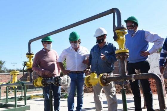 Los vecinos de Ballivián y Coronel Cornejo accederán al servicio de gas natural