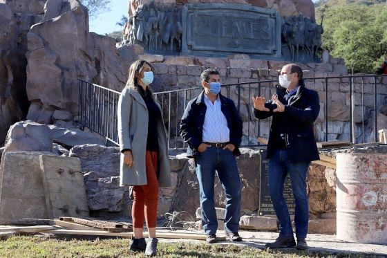 Con obras de parquización y eléctricas, sigue la puesta en valor del monumento a Güemes