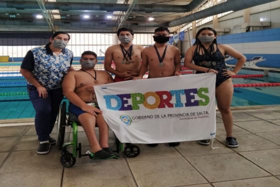 Salteños obtuvieron medallas en el Open Argentino de Natación Adaptada