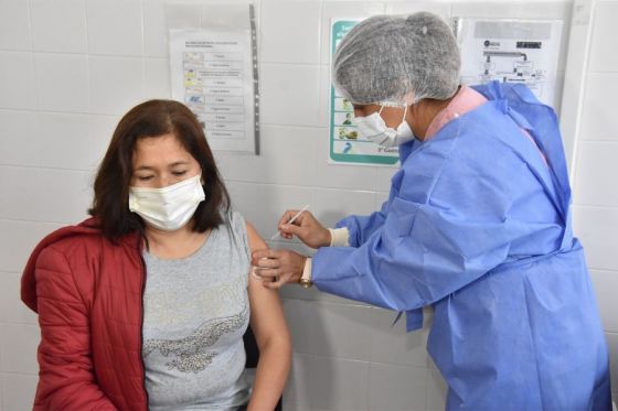 COVID-19: Hospitales de Capital y del Interior de suman a la campaña de vacunación durante el fin de semana