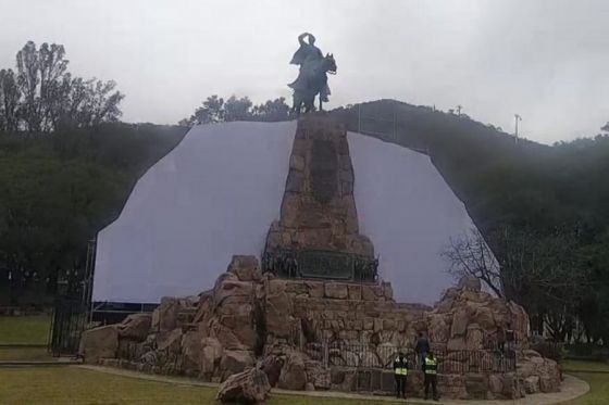 Cobertura de seguridad por los actos en honor al General Martín Miguel de Güemes