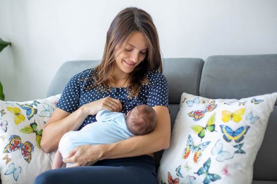 El hospital Materno Infantil continúa con el taller virtual sobre lactancia materna