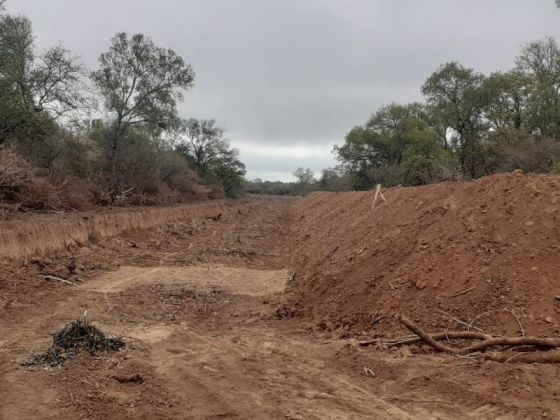 Se modificó la traza de defensas en el río Pilcomayo