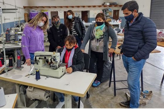 La cooperativa textil de Guachipas avanza en la adecuación de procesos administrativos