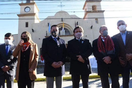 En Campo Quijano el Gobernador conmemoró el 205° aniversario de la Independencia Nacional