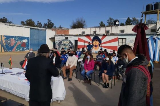 Activa participación de jóvenes judicializados en los talleres literarios de la Federación de Poetas Nómades