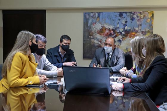 Gobierno y Colegio de Arquitectos avanzan en la realización del plan maestro para obras en el dique Cabra Corral