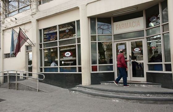 Durante el feriado de hoy lunes 16 la farmacia del IPS sólo atenderá urgencias