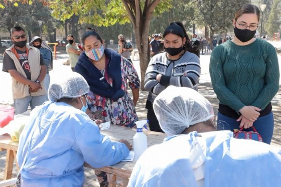 Hasta hoy se vacunará contra COVID-19 en el parque San Martín