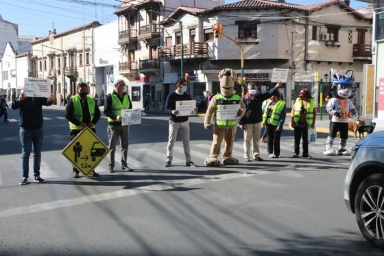 Seguridad Vial concientizó a la ciudadanía en la Semana del Peatón