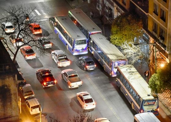 Desde hoy SAETA circulará hasta las 02:30hs