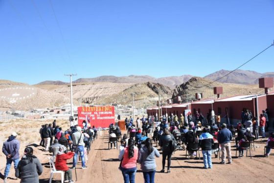 Viviendas para comunidades y el hospital de San Antonio de los Cobres