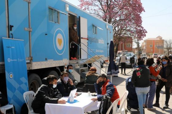 Más de 450 personas fueron atendidas en el puesto sanitario móvil