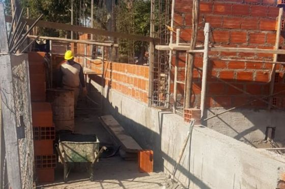 La Provincia inició en Güemes la obra integral en la escuela Monseñor Tavella