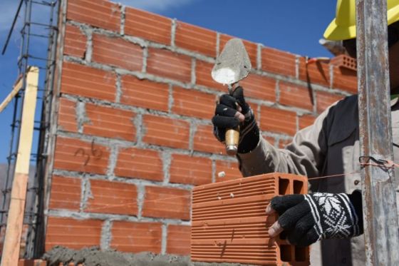 Mujeres de barrios populares de Salta podrán acceder a un subsidio para ampliar su vivienda