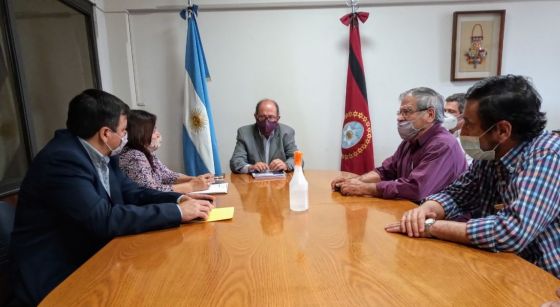 Reunión con intendentes y legisladores para priorizar obras para la provincia