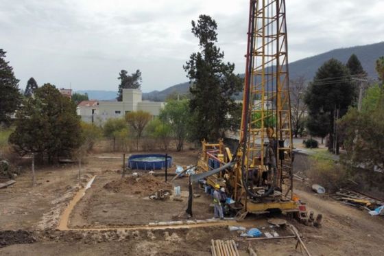 Avanza la perforación del primer pozo de agua para Tres Cerritos