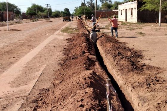 Avanzan las obras de gas en Luis Burela