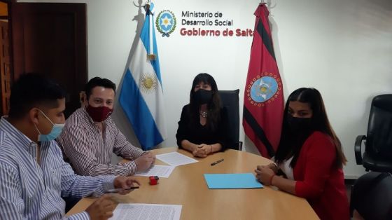 Firman convenio para capacitar en oficios a jóvenes de Campo Quijano