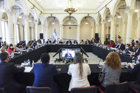 El ministro Cánepa participó de una nueva reunión del Consejo Federal de Educación