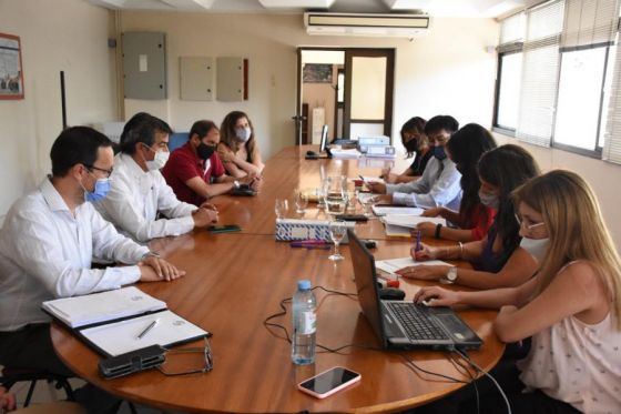 Se licitó la construcción de viviendas y de un centro de día para adultos mayores