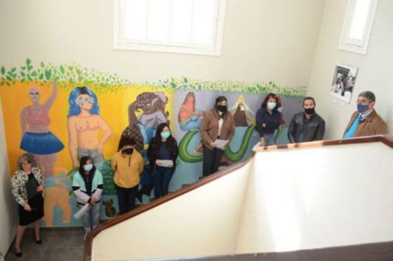 Con un nuevo mural se reconocerá a una mujer destacada por su participación social