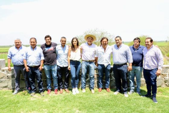 Sáenz se reunió con intendentes y legisladores de los Valles Calchaquíes por el presupuesto 2022