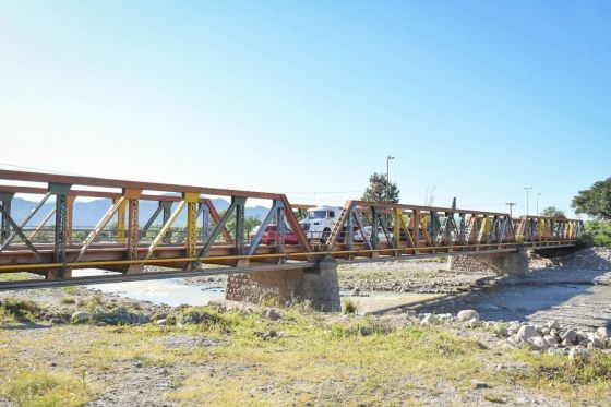 Publicaron el llamado a licitación para la construcción del nuevo puente del río Vaqueros y la circunvalación este