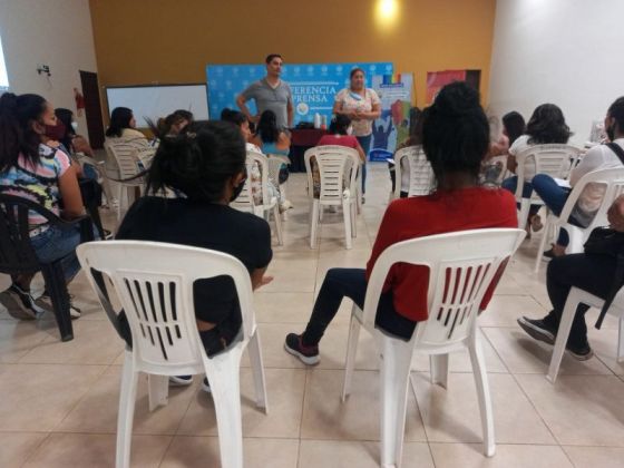 Equipo técnico y comunidad del municipio de Orán se capacitó en género