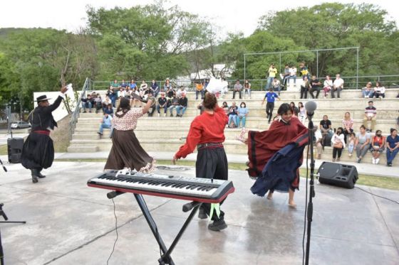 Adolescentes de hogares protagonizaron una jornada artística en la Usina Cultural