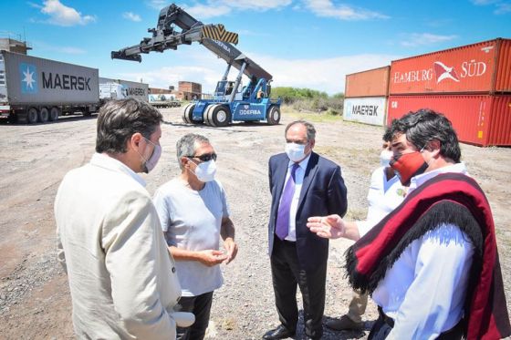 Salta ya exporta tabaco desde la Estación Alvarado