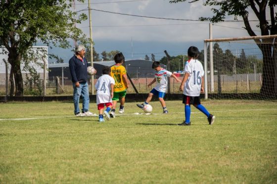 Ciento veinte formadores deportivos serán capacitados por la Fundación River Plate