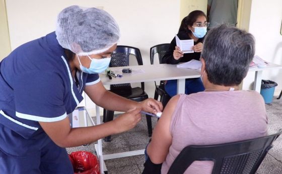 Lugares donde se vacunará contra COVID-19 el fin de semana en la capital