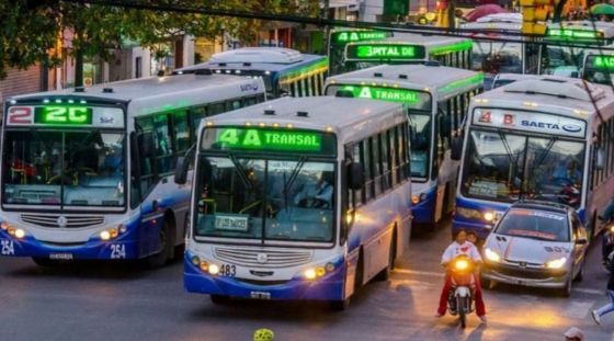 La AMT autorizó una readecuacion del 25% en el cuadro tarifario del transporte masivo para el área metropolitana