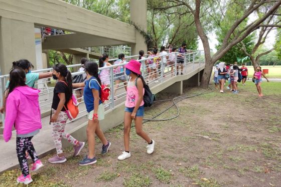 Capacitan a jóvenes voluntarios de la colonia de vacaciones de Anawin