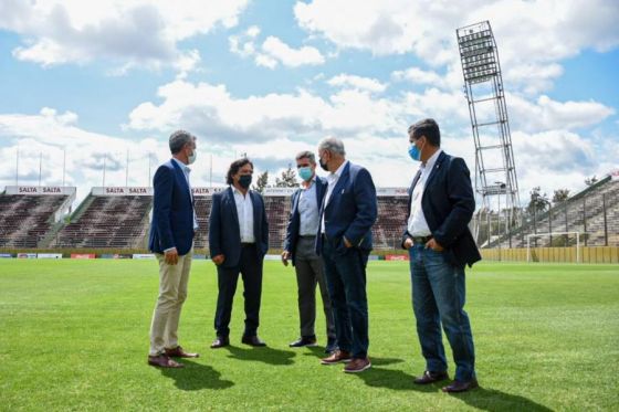 Salta, sede de la Copa Argentina: Sáenz supervisó los preparativos en el estadio Martearena