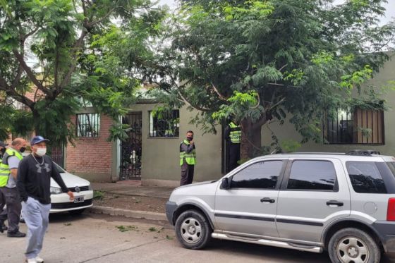 La AMT clausuró una remisera ilegal que operaba en barrio El Tribuno