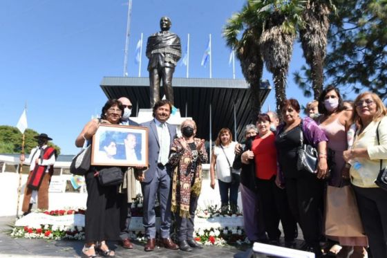 Sáenz participó del homenaje al exgobernador Roberto Romero a 30 años de su muerte