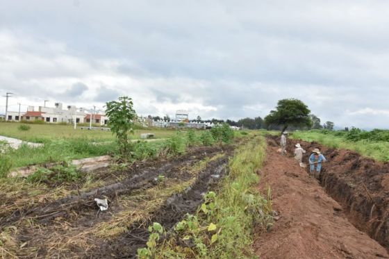 El IPV ejecuta un nuevo nexo de agua en las viviendas de Pereyra Rozas