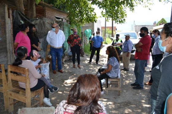 Reuniones vecinales de seguridad en distintos barrios de la Capital