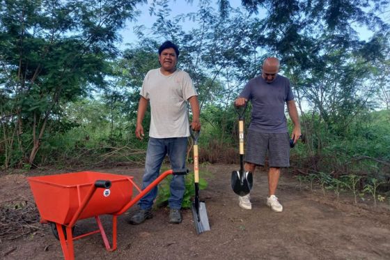 Fomentan la creación de huertas en comunidades originarias