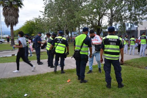 Expertos en seguridad para eventos masivos capacitaran a la Policía de Salta