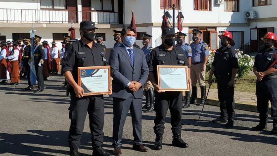 La Provincia reconoce el mérito de policías por actos heroicos en cumplimiento del deber