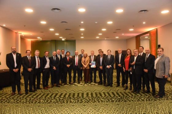 Gobernadores del Norte Grande se reunieron con presidentes de las Uniones Industriales de la región