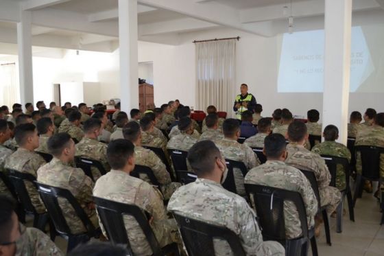 Seguridad Vial instruyó sobre conducción defensiva a personal del Ejército Argentino