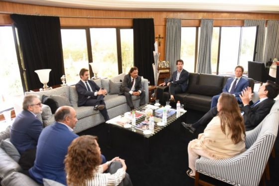 Presentaron al gobernador Sáenz las bases del programa económico 2023 del IERAL