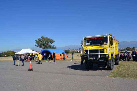 Defensa Civil conmemoró el Día Internacional del Combatiente de Incendios Forestales 