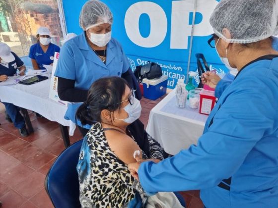 Más de 5 mil personas se vacunaron contra COVID-19 durante el fin de semana